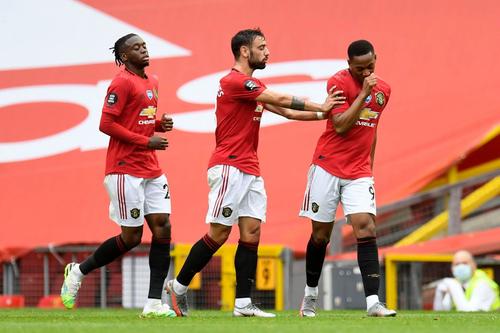 Aaron Wan-Bissaka (stânga)
Foto:GettyImages