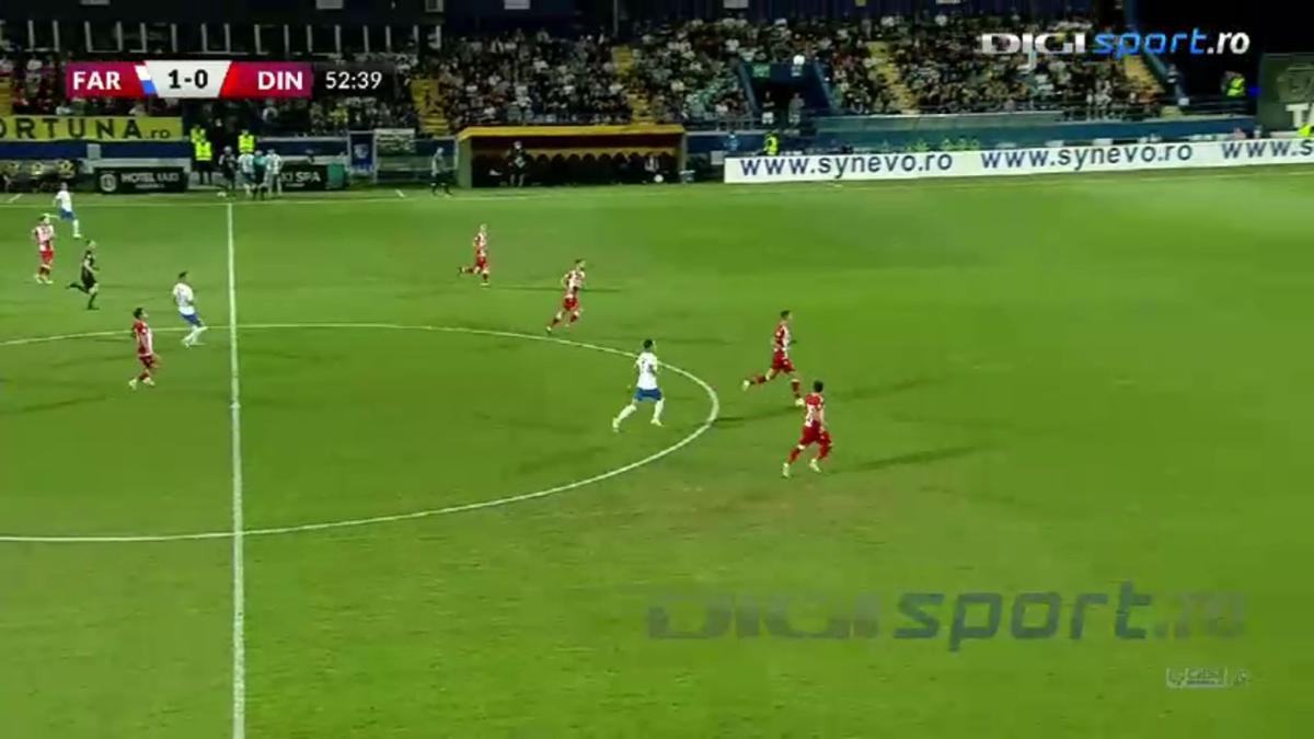 Vedeta lui Dinamo, luată în colimator de Ilie Dumitrescu: „Nu a reacționat corect”