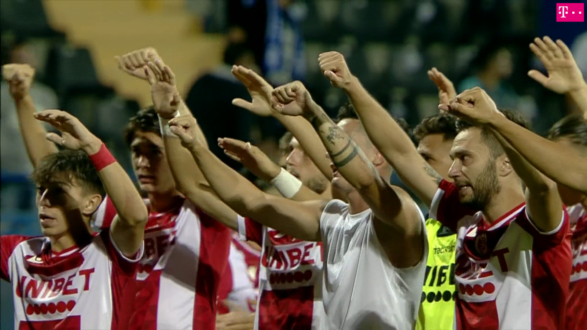 Farul - Dinamo 3-0. Dinamoviștii au fost chemați la galerie, după meci » Ce a urmat