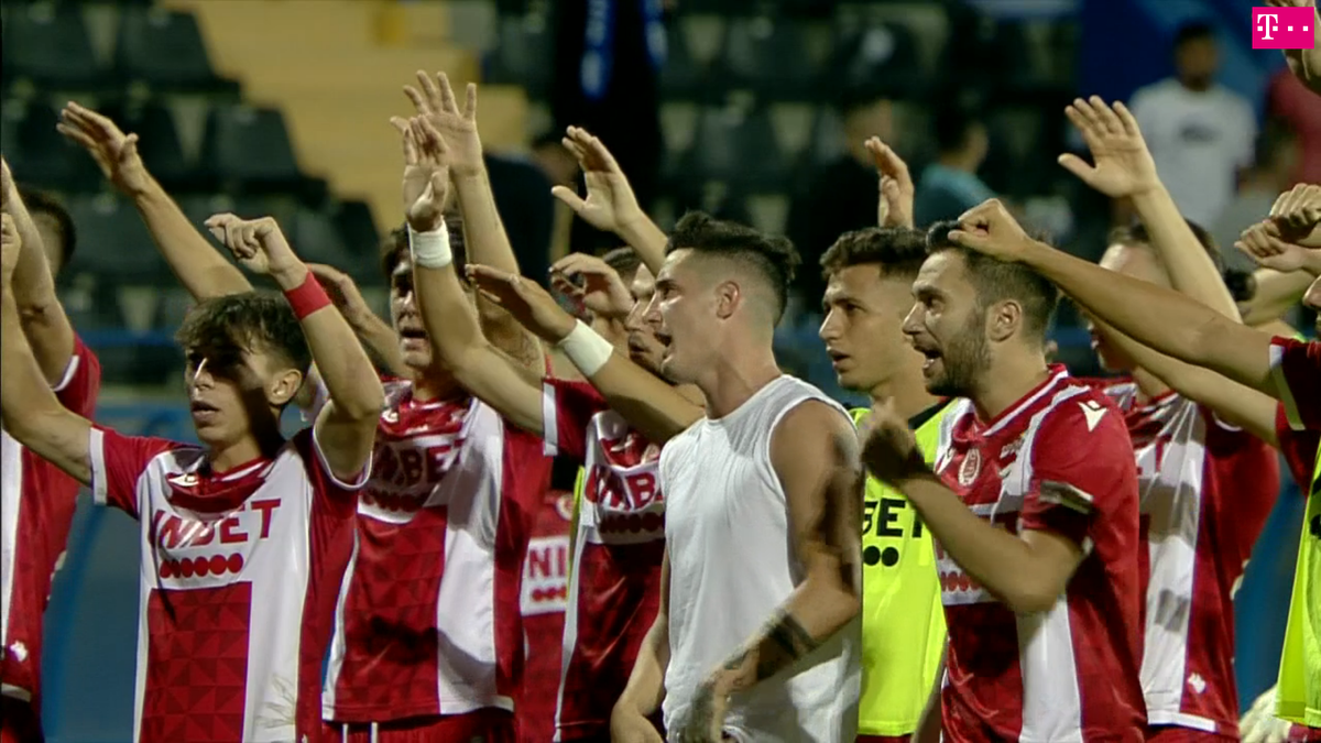 Farul - Dinamo 3-0. Dinamoviștii au fost chemați la galerie, după meci » Ce a urmat