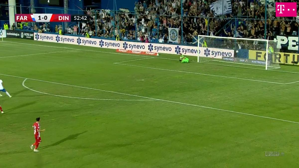 Vedeta lui Dinamo, luată în colimator de Ilie Dumitrescu: „Nu a reacționat corect”