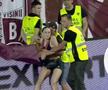 Agitație după meci! Săpunaru a intervenit pentru a elibera din mâinile stewarzilor o suporteră care intrase pe teren