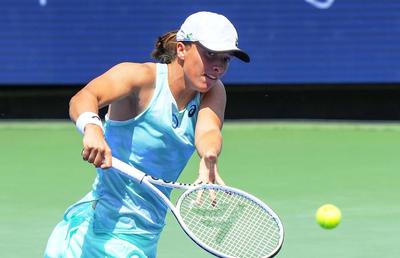 Iga Swiatek, revoltată: „De ce US Open are mingi pentru femei și mingi pentru bărbați?”