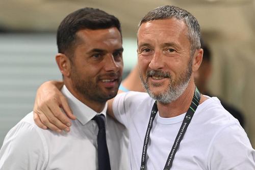 Nicolae Dică a fost demis de la FCU Craiova ieri, după numai o lună petrecută pe banca oltenilor. Mihai Stoica, fost colaborator al lui „Nick” la FCSB, afirmă că antrenorul s-a aventurat când a acceptat oferta lui Adrian Mititelu.