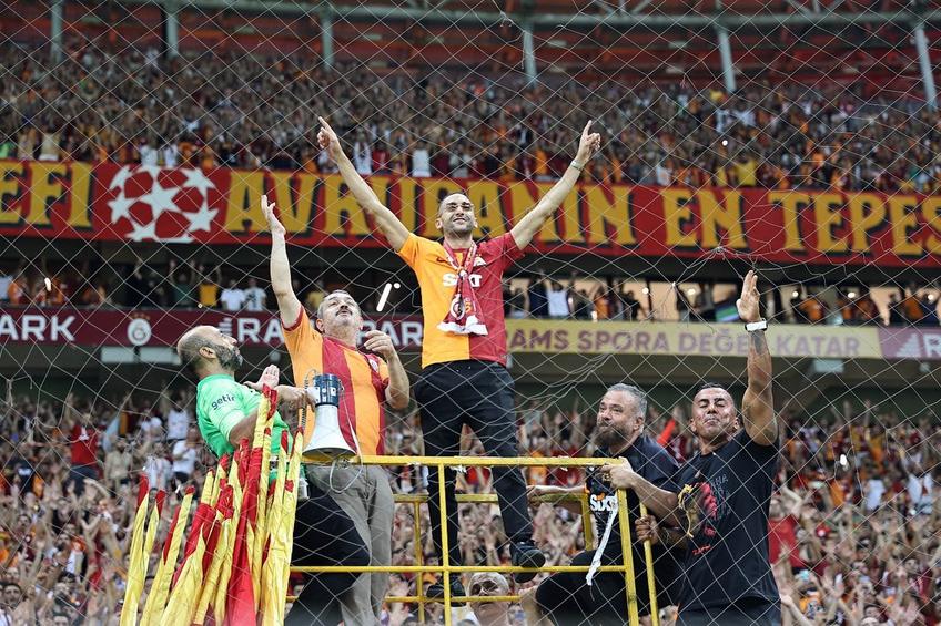 Ziyech, prezentare de senzație la Galatasaray. Foto: Galatasaray