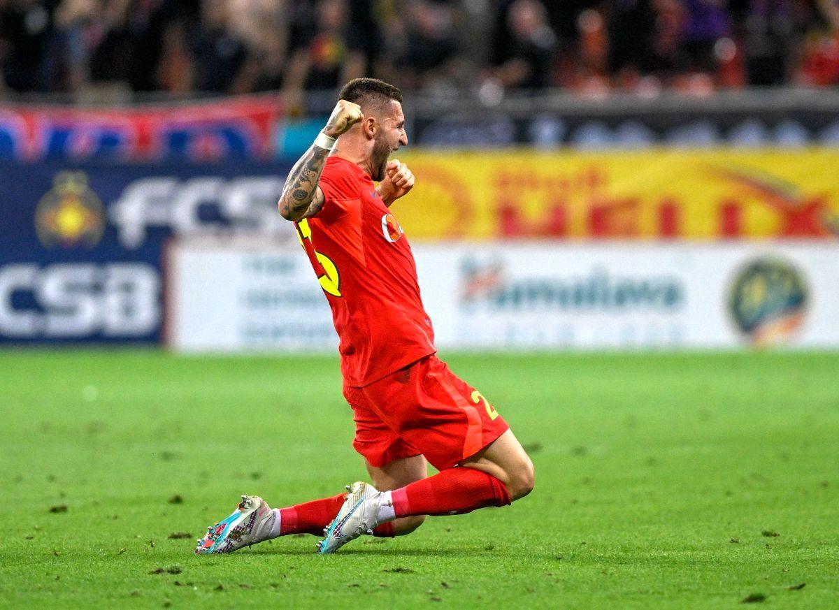 Prea slab! Inexistent în FCSB - Poli Iași, n-a mai prins repriza a doua. Gigi Becali a revenit la butoane