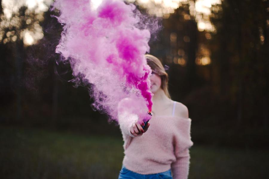 Scene emoționante, nemaivăzute pe stadioanele din România » „Gender reveal” în fața peluzei, imediat după Rapid - Farul