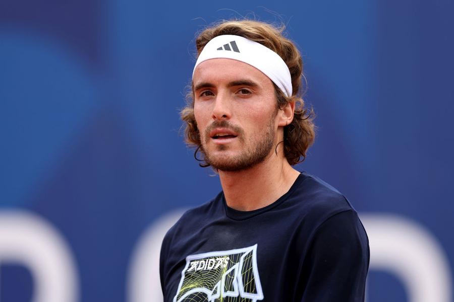 Stefanos Tsitsipas / Foto: Getty Images Tsitsipas îl ironizează pe Elon Musk, după ce un Cybertruk Tesla a explodat lângă hotelul lui Trump: „N-a glumit!”