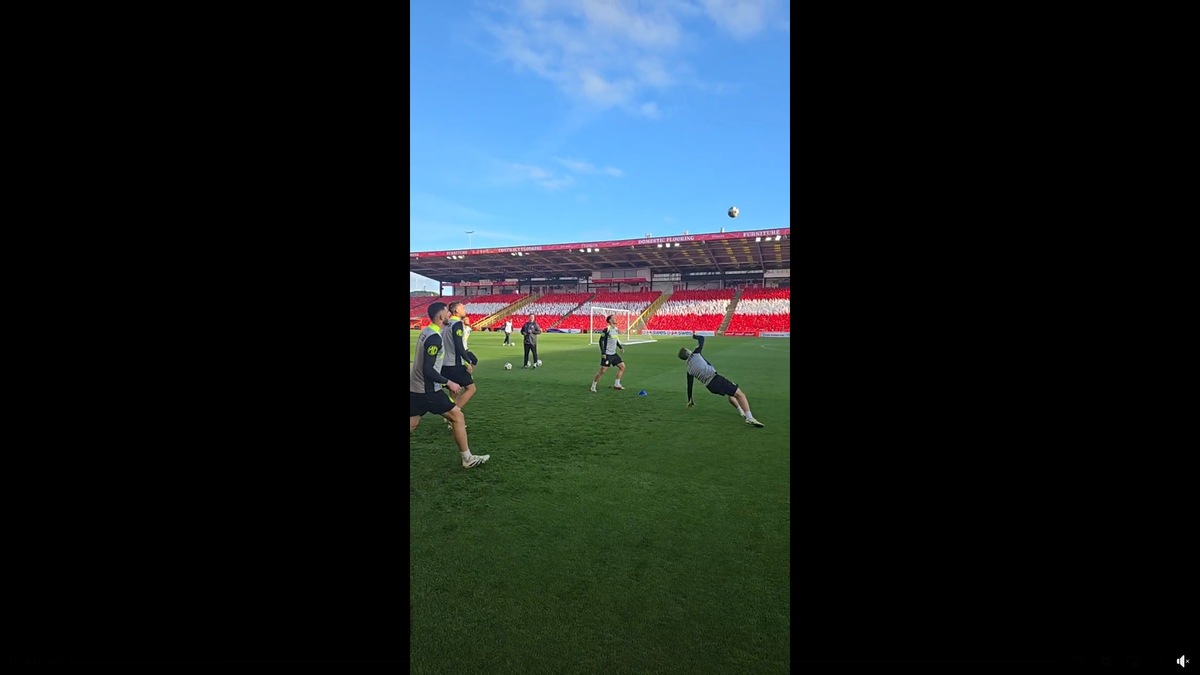 FCSB s-a antrenat pe Pittodrie Stadium, cu scenografia celor de la Aberdeen pregătită