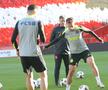 FCSB s-a antrenat pe Pittodrie Stadium, cu scenografia celor de la Aberdeen pregătită