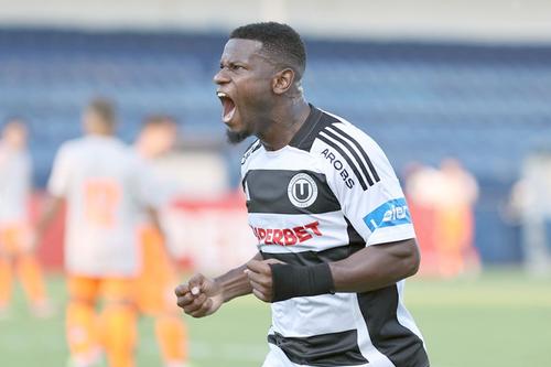 Thiam va purta tricoul cu numărul 93 la FCSB,  © FOTO: Gheorghe Fluster/SPORT PICTURES