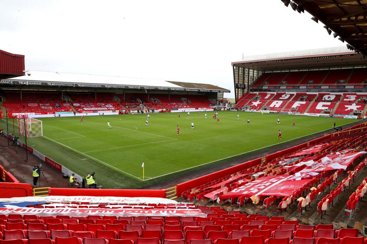 FCSB s-a antrenat pe Pittodrie Stadium, cu scenografia celor de la Aberdeen pregătită