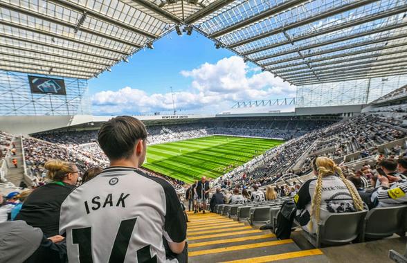 Continuă războiul dintre Newcastle și Isak » Ultimul mesaj trimis atacantului: „Am fost clari”