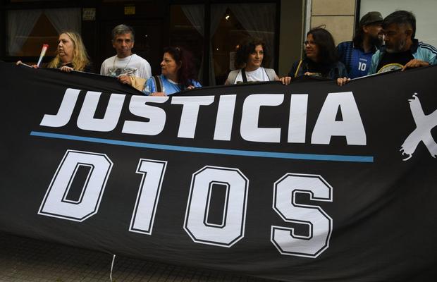 Procesul „Maradona” ar putea fi anulat! » Eroarea incredibilă comisă de acuzare