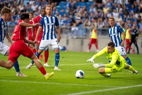Lech Poznan s-a distrat cu Thun, ca pe maidan // foto: Imago