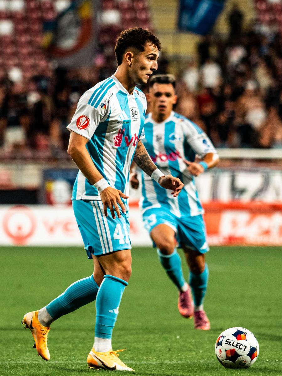 Mario Bratu / FOTO: Facebook @FC Corvinul 1921 Hunedoara Florin Maxim pariază pe calitățile fotbalistului: „Va fi exponențial!”
