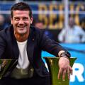 Cristi Chivu, cu trofeele sezonului 2025 - 2026: titlul și Cupa Italiei / Foto: Imago