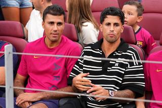 Victima birocrației » Joao Cancelo, iritat la sărbătoarea Barcelonei