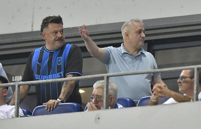 Acționarul Mihai Bobonete a văzut meciul alături de Mihai Rotaru: „Rezultat bun! A zis că mă împușcă, m-a împușcat, eu am căzut pe spate”