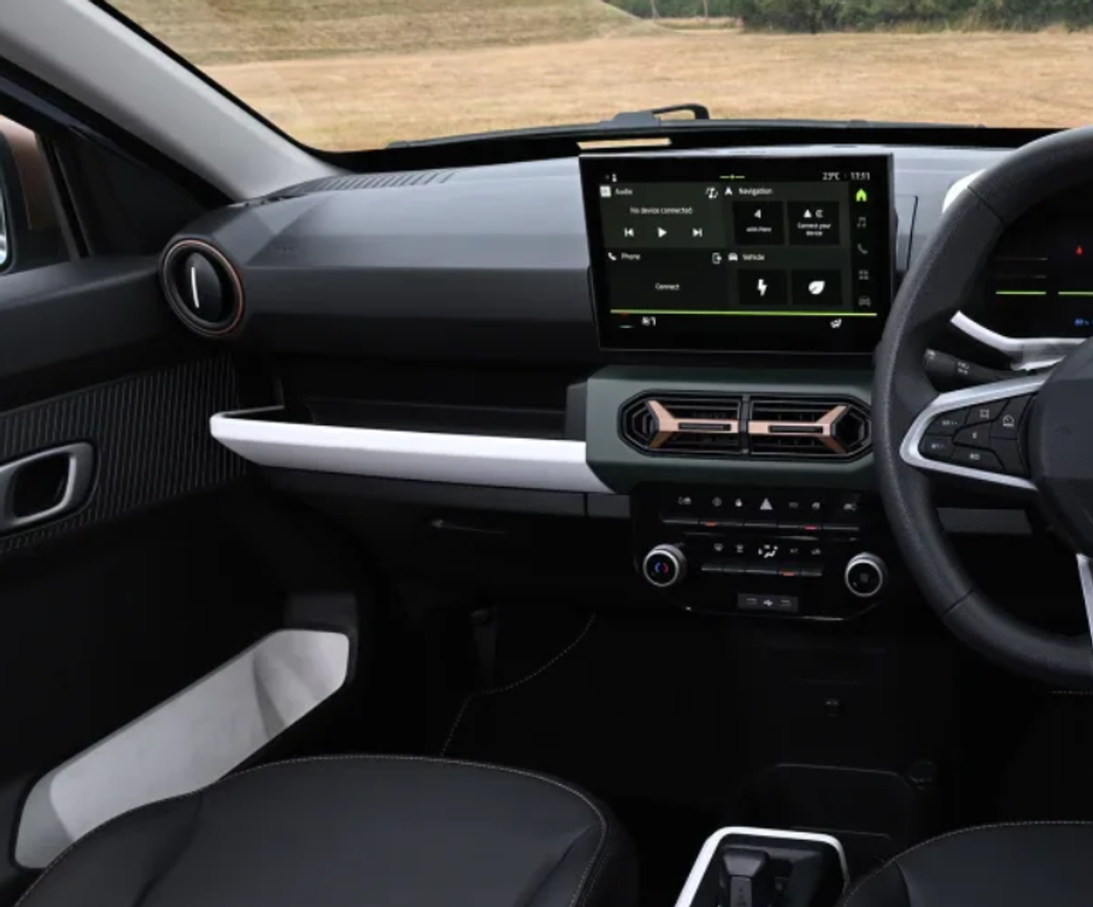 Englezii au dat verdictul despre noua Dacia: „Surprinzător” » Ce i-a impresionat și la ce capitol o numesc „groaznică”