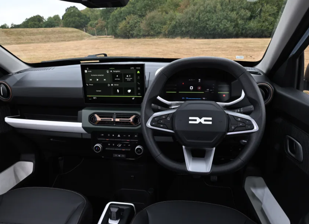 Englezii au dat verdictul despre noua Dacia: „Surprinzător” » Ce i-a impresionat și la ce capitol o numesc „groaznică”