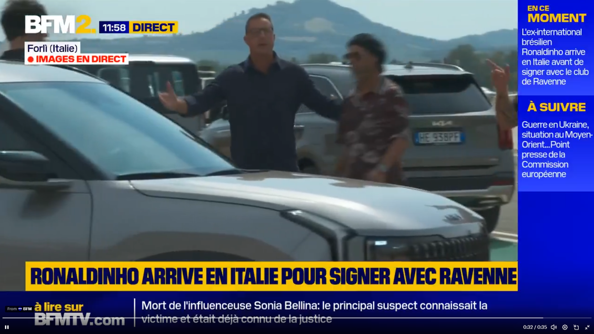 Ronaldinho a aterizat și va fi prezentat oficial pe plajă la echipa lui Andrea Mandorlini