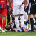 Jamal Musiala, căzut la pământ după ce și-a pierdut conștiența / Foto: Imago