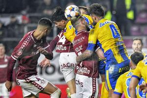 Petrolul - Rapid, mari orgolii și medicament! Echipele probabile + cele mai tari cote