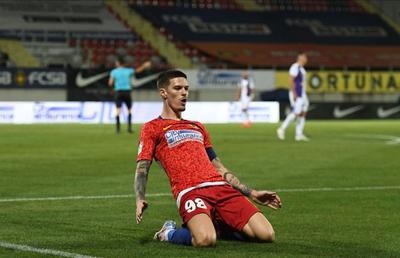FCSB - FC Argeș. Dennis Man, mai în formă ca niciodată! 8 goluri în ultimele 4 meciuri pentru „perla” roș-albaștrilor