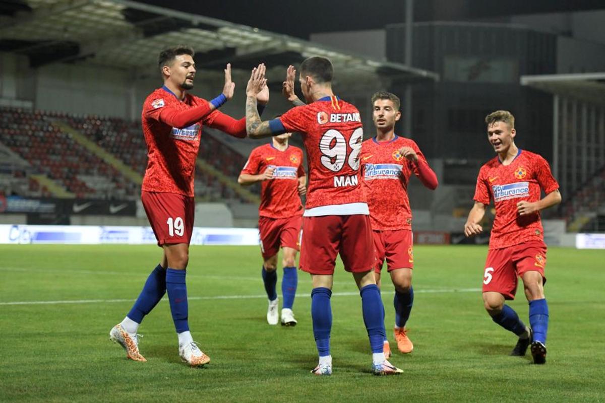 FCSB - FC ARGEȘ 3-0. FOTO+VIDEO Ziua lui Man: „perla” de la FCSB a ciuruit-o pe FC Argeș în duelul de la Giurgiu!