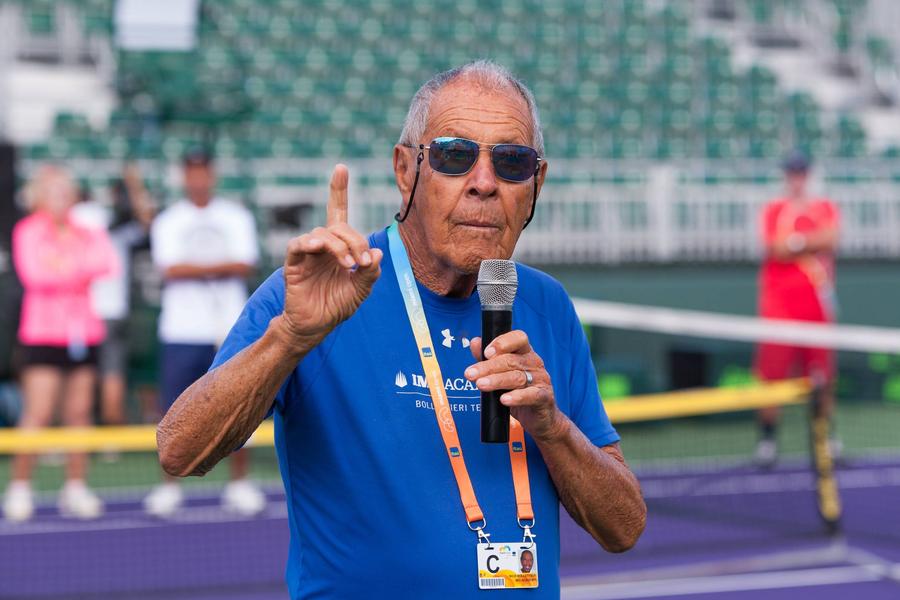 Nick Bollettieri a antrenat de-a lungul timpului nume precum Maria Sharapova sau Andre Agassi // FOTO: Imago Marele Nick Bollettieri pune frâna entuziasmului în cazul Emma Răducanu: „În 5 luni, aflăm primul răspuns”