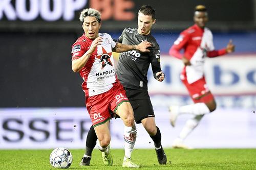 Omar Govea, în stânga // foto: Imago Images