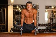 Cristiano Ronaldo câștigă o sumă exorbitantă din fiecare postare de pe Instagram! Cum arată top 10 fotbaliști influenți pe rețelele de socializare