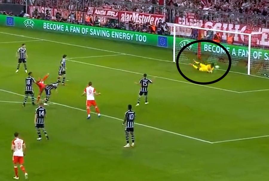 Șutul lui Sane a fost chiar pe direcția lui Onana Andre Oh NU! Portarul de 52 de milioane al lui Manchester United a gafat rușinos la Munchen