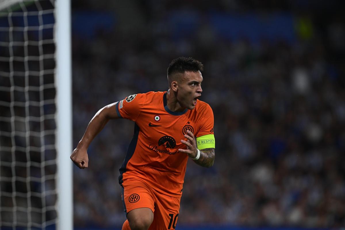 Ilie Dumitrescu dă de pământ cu Manchester United: „Are o exprimare de echipă mică!”