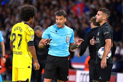 Gil Manzano, arbitrul meciului PSG - Borussia Dortmund. Foto: Imago Images