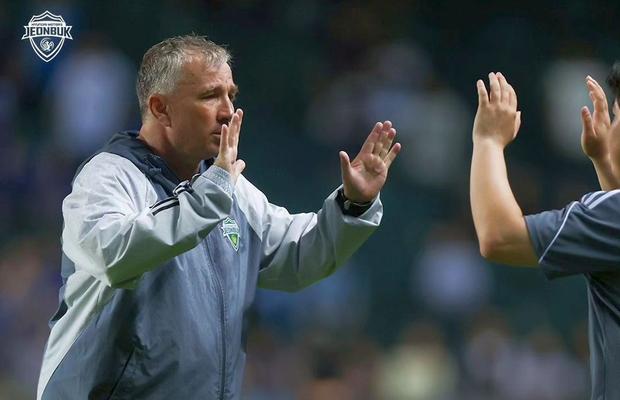 Dan Petrescu, victorie la debutul în noul sezon din Liga Campionilor Asiei » Jeonbuk merge în Thailanda în runda secundă