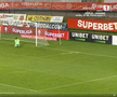 Aldair, gol de la 45 de metri în Botoșani - Buzău