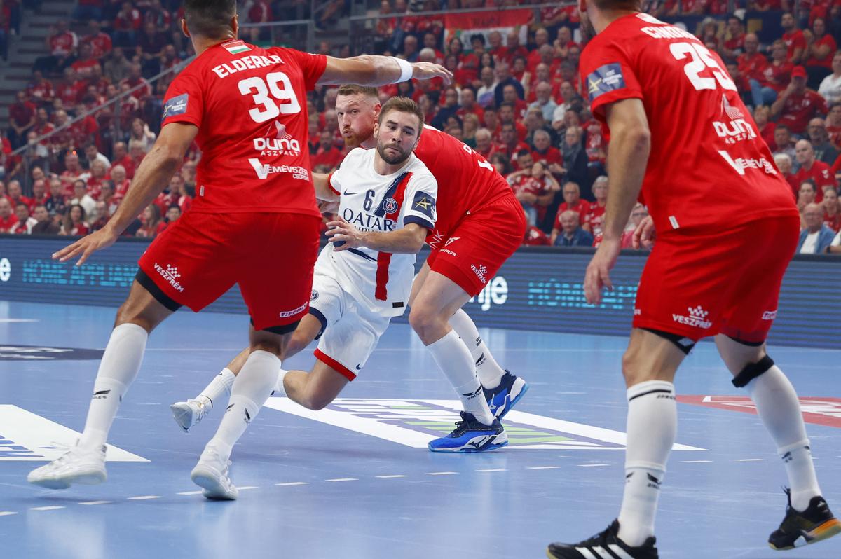 lohim Prandi, descumpănit de desfășurarea meciului Veszprem - PSG