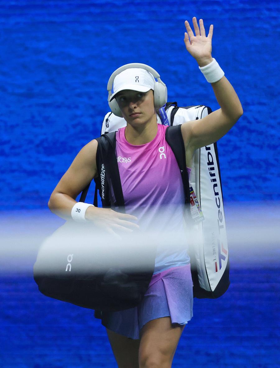 Iga Swaitek după înfrângerea cu Jessica Pegula FOTO Imago Images Probleme pentru lider » Iga Swiatek s-a retras din motive personale de la WTA Beijing