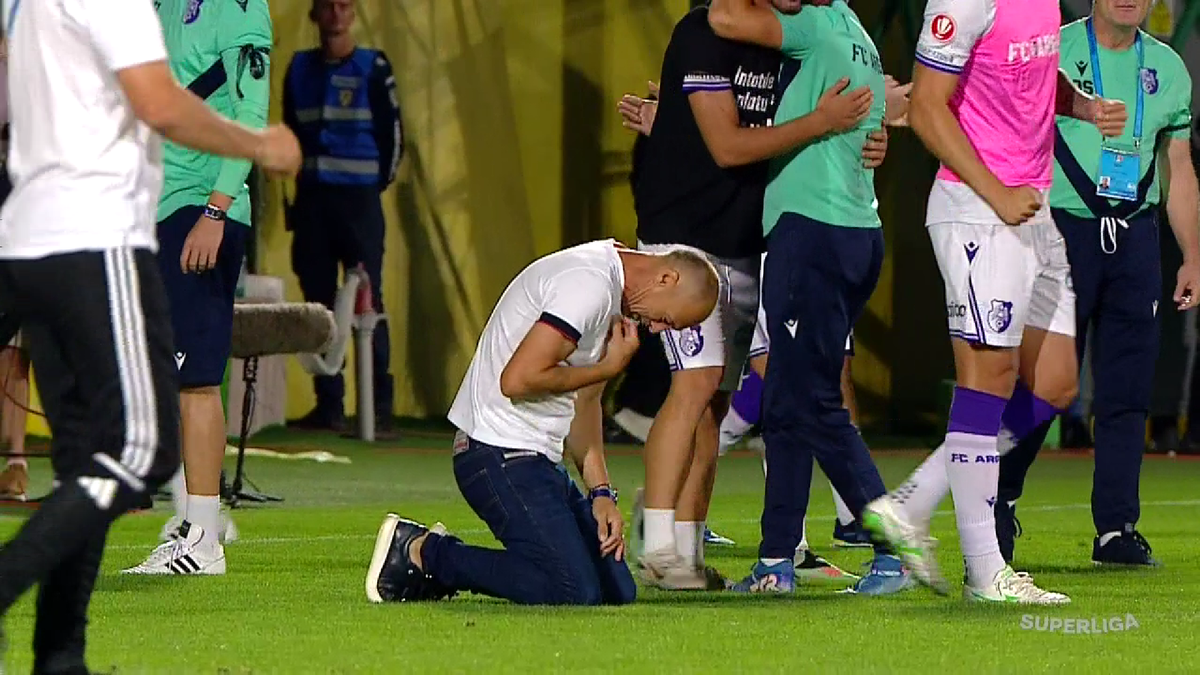Bogdan Andone a început să plângă, după FC Argeș - U Cluj: „A fost o atmosferă apăsătoare”