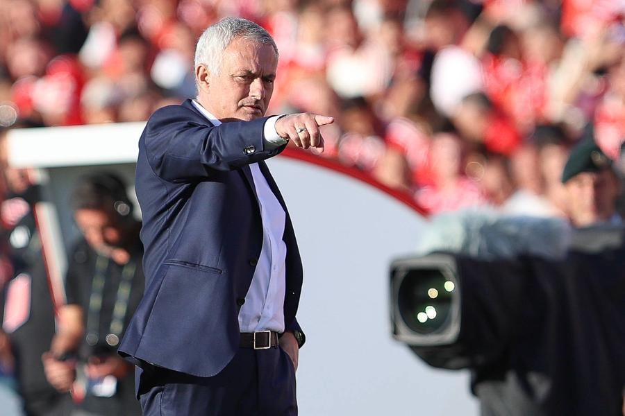 Victorie la scor de neprezentare pentru Mourinho la revenirea pe banca lui Benfica // FOTO: Imago Images Marca și AS s-au pus total de acord: „Jose Mourinho este 100% alesul!” » Când îl anunță oficial Real Madrid
