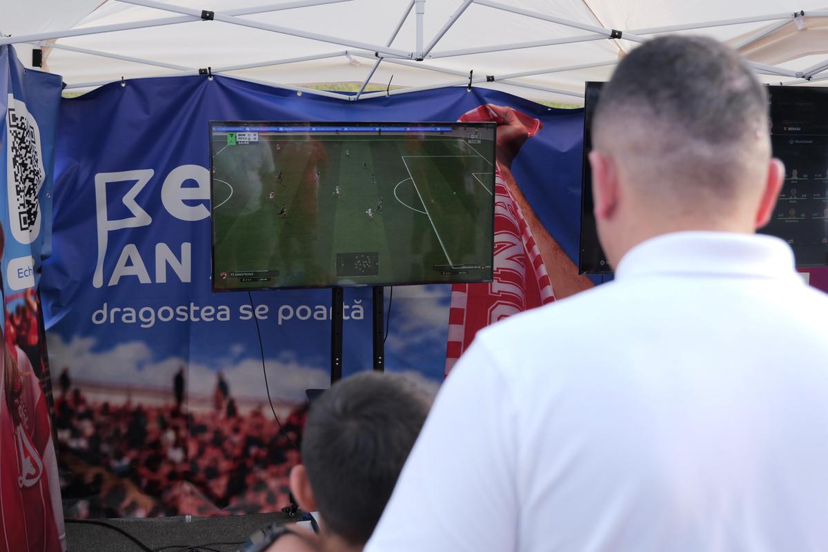 Înainte de Dinamo - Farul, 20 septembrie 2026