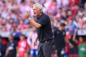 Mourinho și Real Madrid fac un scandal uriaș după 1-2 cu Atletico: „Grețos, La Liga plină de rahat! Mai rămâne să intre cu pistolul pe teren”