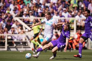 Italienii se contrazic, după jocul lui Drăgușin din Fiorentina - Napoli: „Amețit în careu” / „Prestație fantastică”