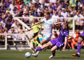 Notele italienilor pentru Radu Drăgușin în Fiorentina - Napoli: „Un gigant, prestație fantastică” vs „Amețit în careu”