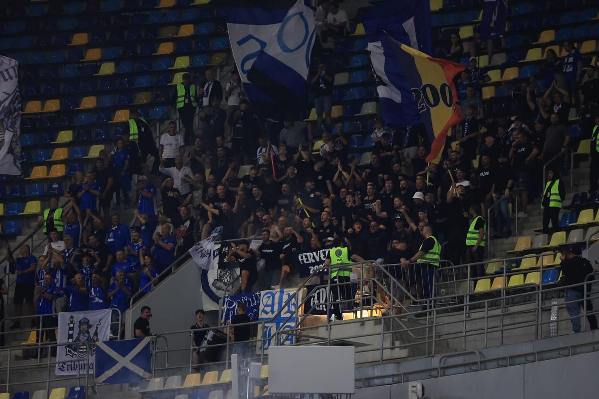 Incidente scandaloase în Dinamo - Farul, provocate de constănțeni: la un pas de o tragedie