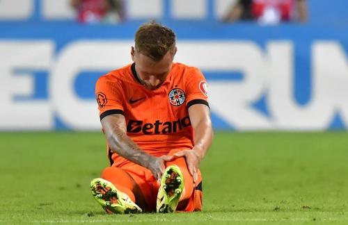 Denis Drăguș s-a accidentat în Craiova - FCSB 5-0, foto: Cristi Preda (GSP.ro)