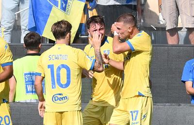Frosinone a răpus mașinăria lui Fabregas, în surpriza etapei în Serie A! Vești proaste însă pentru Bîrligea