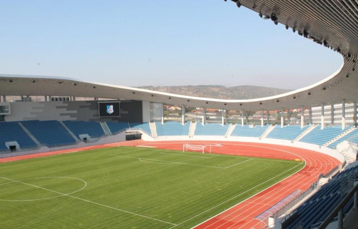 PANDURII TG. JIU - U CLUJ 0-1 // FOTO + VIDEO S-a inaugurat superstadionul din Târgu Jiu » Imagini senzaționale de la primul meci